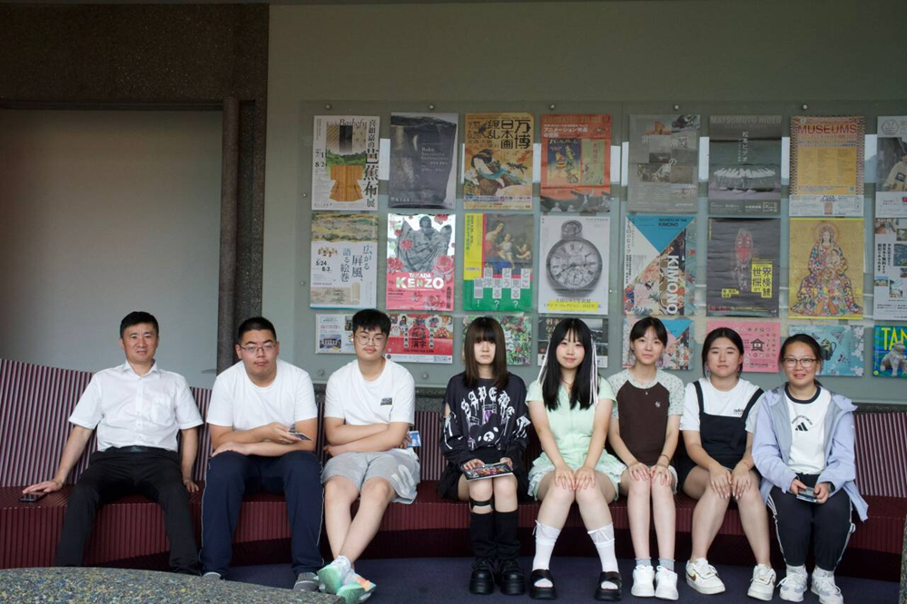 e2cb0df624d24d34ba08e5c73df84e44.png e2cb0df624d24d34ba08e5c73df84e44.png