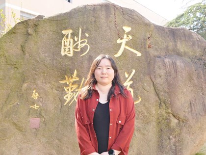 喜报！热烈祝贺我校邹烨、黄春、吴文宇老师在2026年全市数字素养提升实践活动中荣获佳绩！
